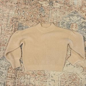 GB Grils size L Sweater